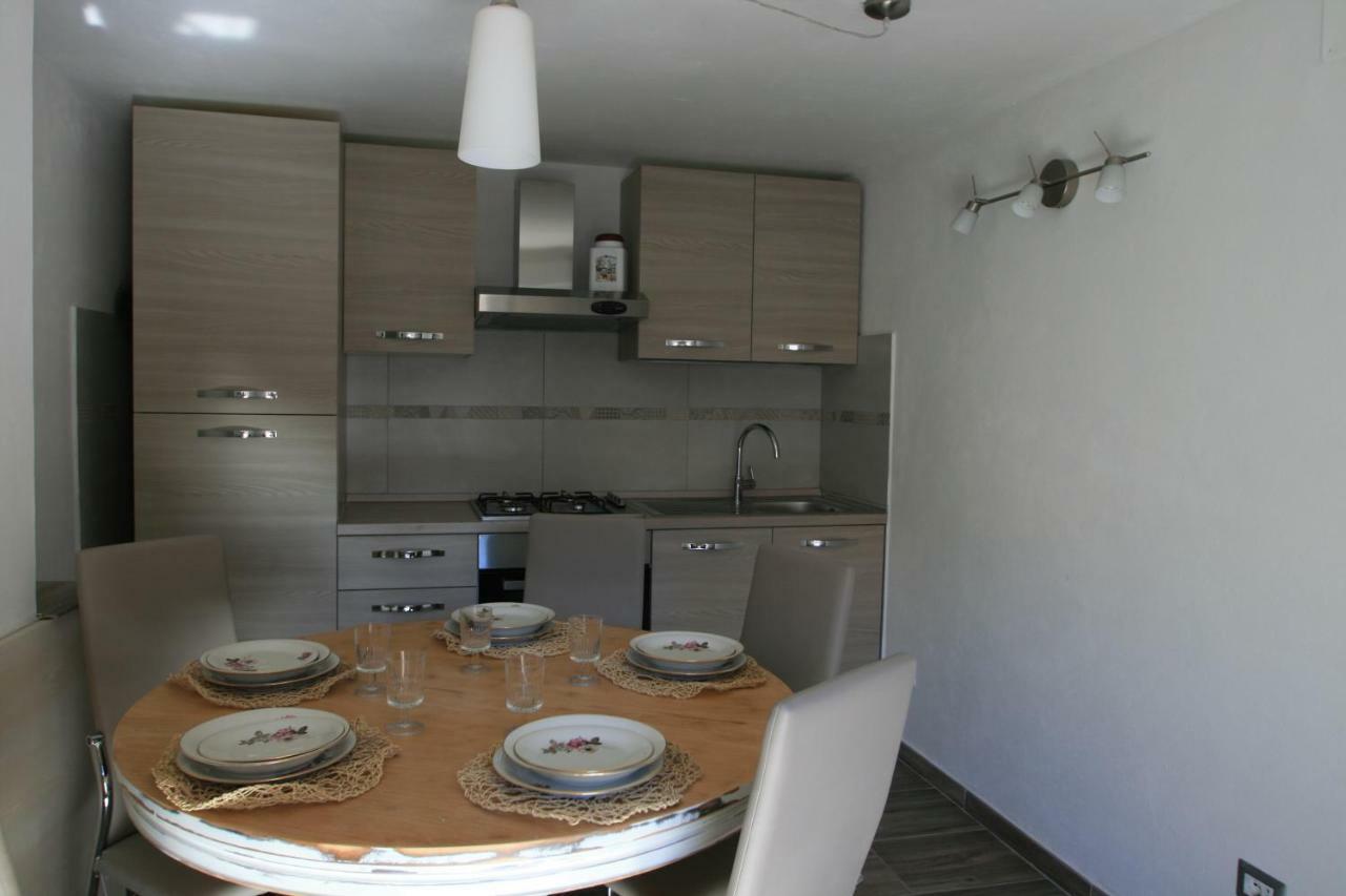 Appartamento Ca' Rossi Beverino Esterno foto